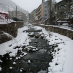 Snow in the river - 22/03