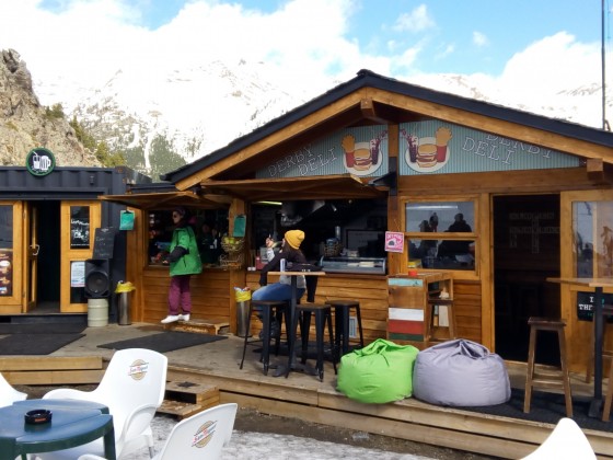 The Derby Deli is a great place to chill at the bottom of the slopes with live music on peak days