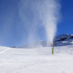 The snow cannons are working hard in Arcalís to ensure great snow conditions